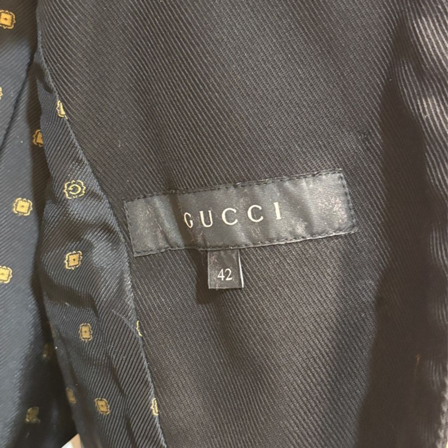 Gucci 盾牌logo外套 (不議價)-39