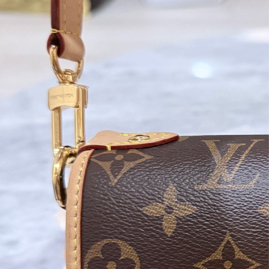 LV 路易威登。M46740 Saumur BB 馬鞍包❤️9.8-13