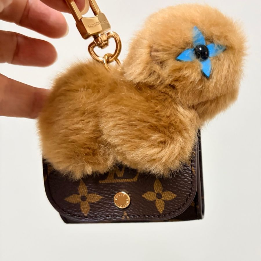 限量款LV今冬最cute的吊飾/小零錢包 (全新品)-0