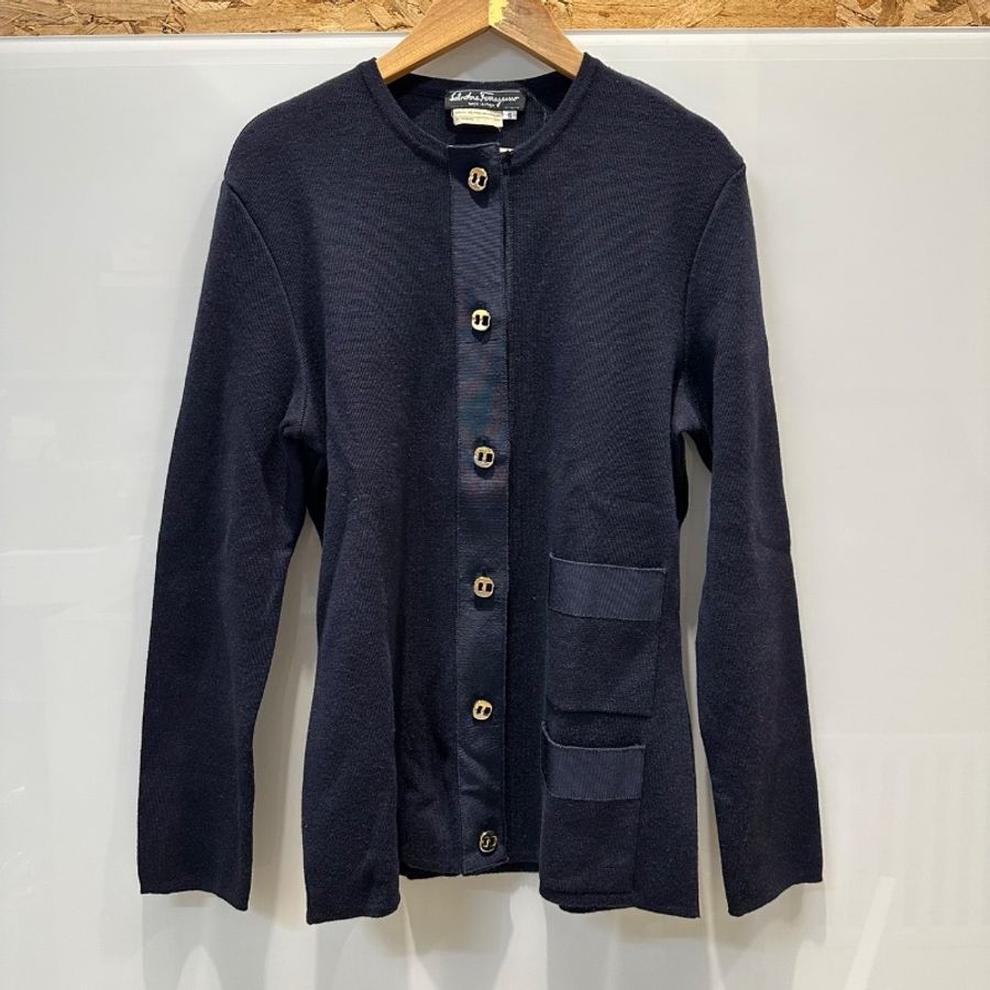 【美收精品】FERRAGAMO 黑色針織長袖 4-519-0