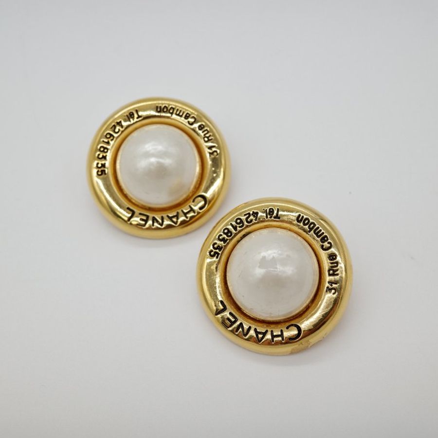 Chanel 香奈兒 金色 刻印 logo 復古 耳夾-1