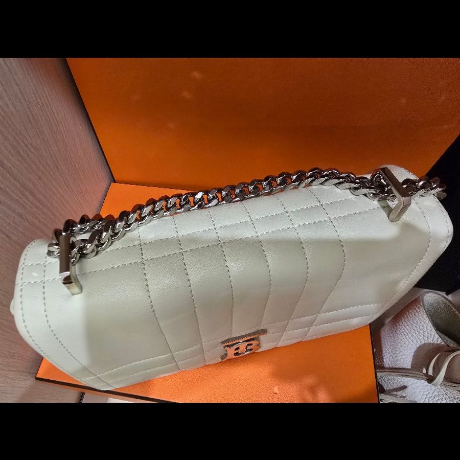 Burberry-1