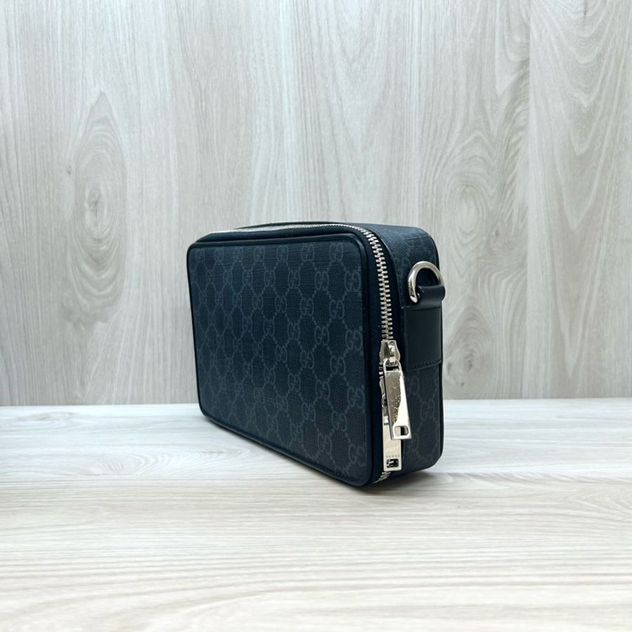 Gucci 💼西裝控必看✨黑灰老花斜背包792456-2