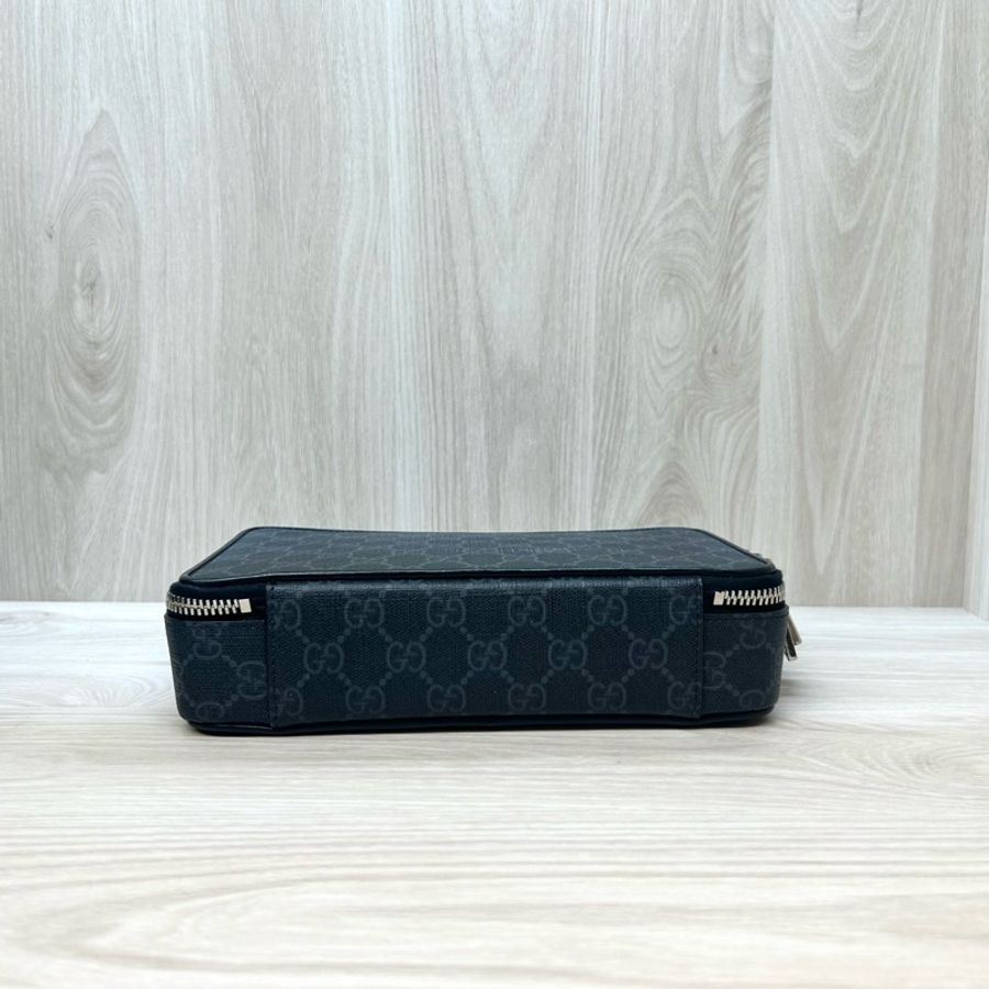 Gucci 💼西裝控必看✨黑灰老花斜背包792456-5