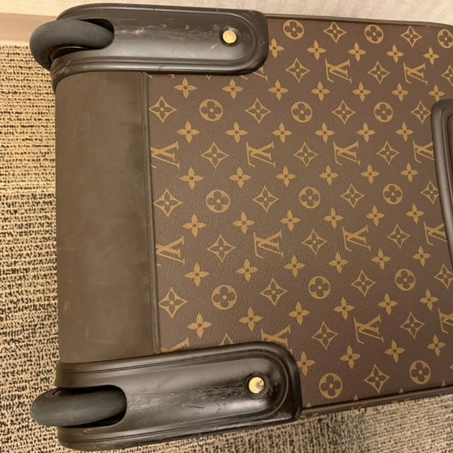 Louis Vuitton M23293 20吋可上飛机行李箱-3
