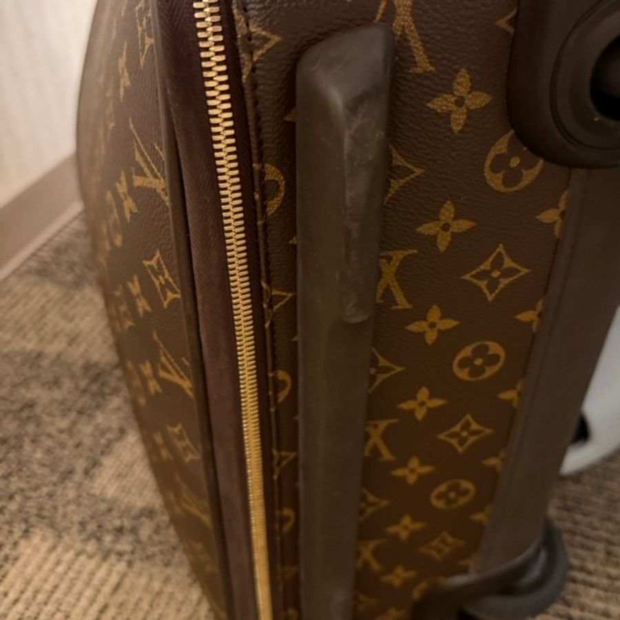 Louis Vuitton M23293 20吋可上飛机行李箱-4