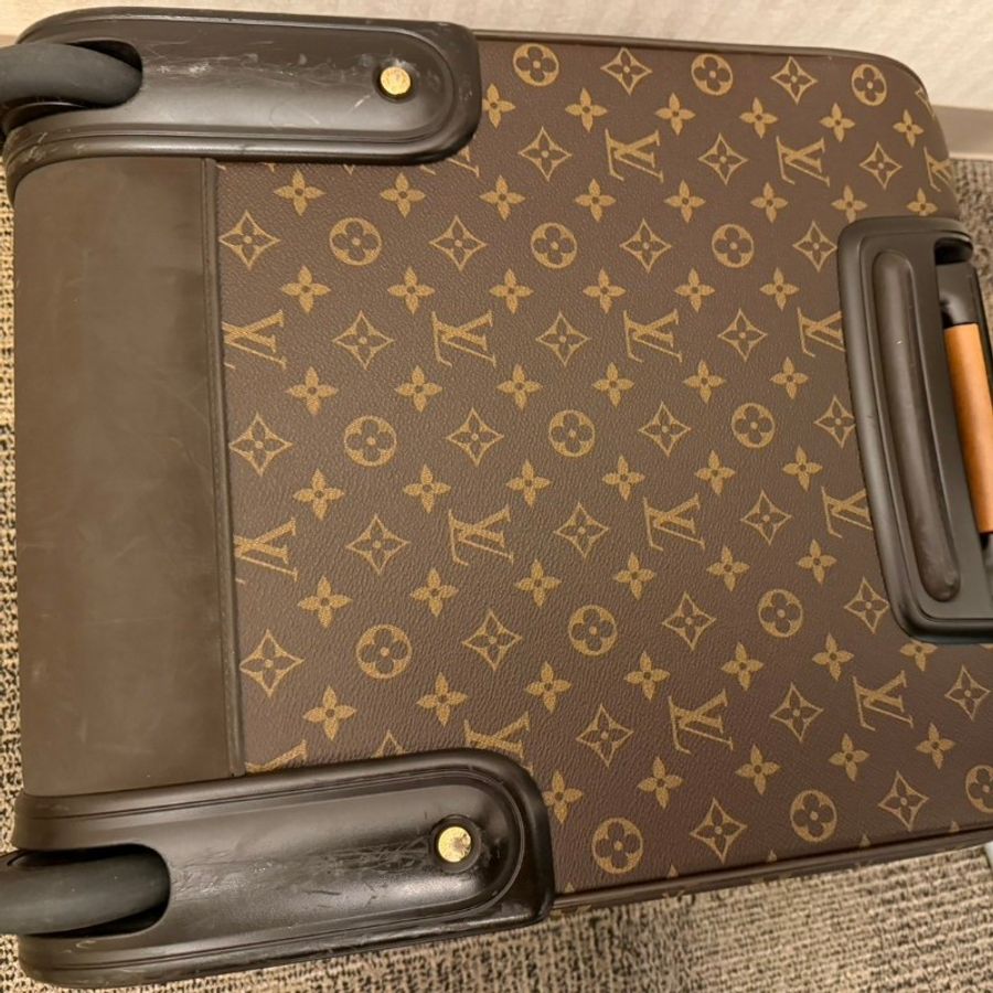 Louis Vuitton M23293 20吋可上飛机行李箱-8