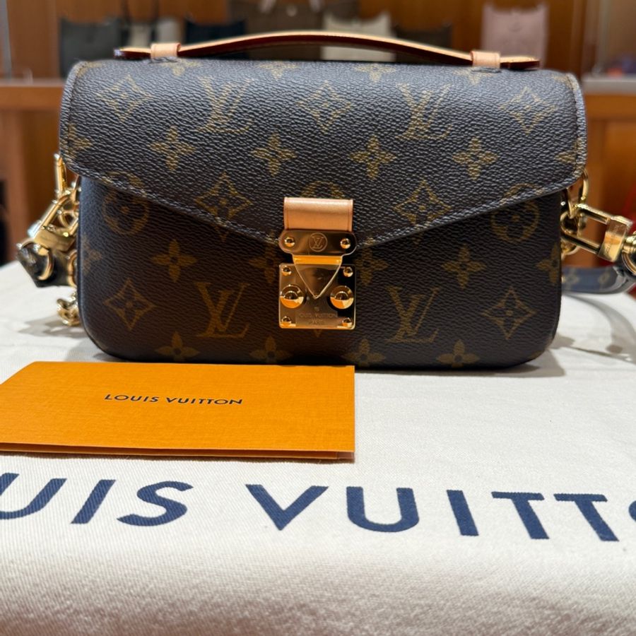 Louis Vuitton Pochette Métis East West手提肩背包 小郵差包-0