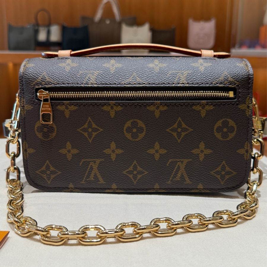 Louis Vuitton Pochette Métis East West手提肩背包 小郵差包-11
