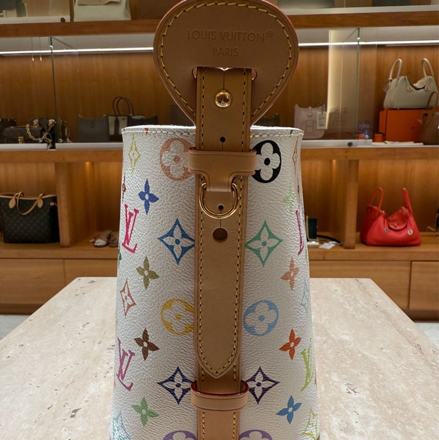 【村上隆聯名|超稀有】Louis Vuitton x TM 白三彩水桶包 All In BB|彩色老花|鎖頭蝴蝶結設計|二手極新|限量絕版-11