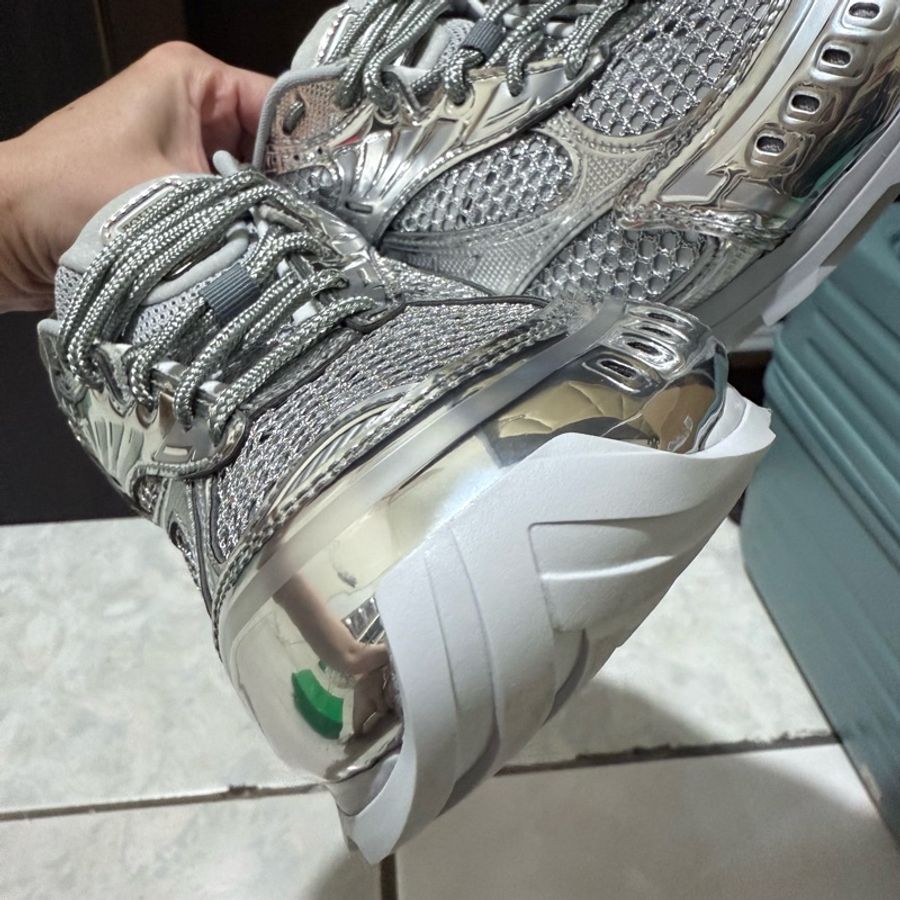 BV Orbit Sneaker 銀色 38號-2