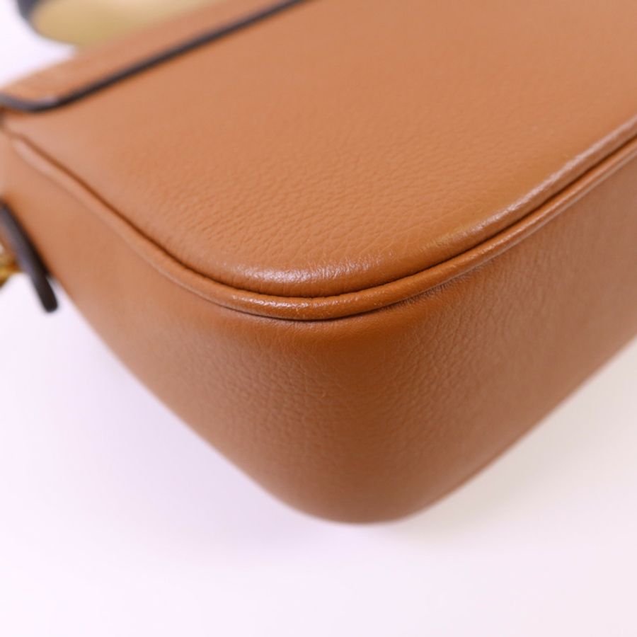 LOUIS VUITTON 牛皮皮革Lockme Tender金扣肩背袋-14