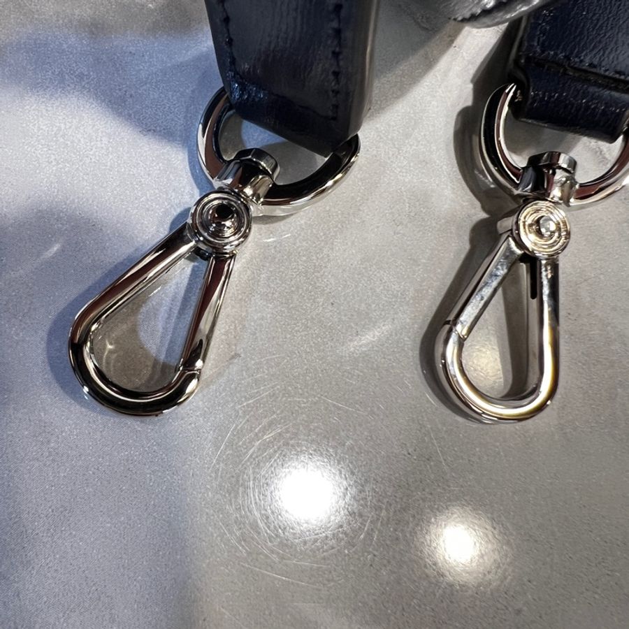 Cartier 深藍滑面牛皮銀釦美洲豹翻釦下蓋手提肩斜背包-12