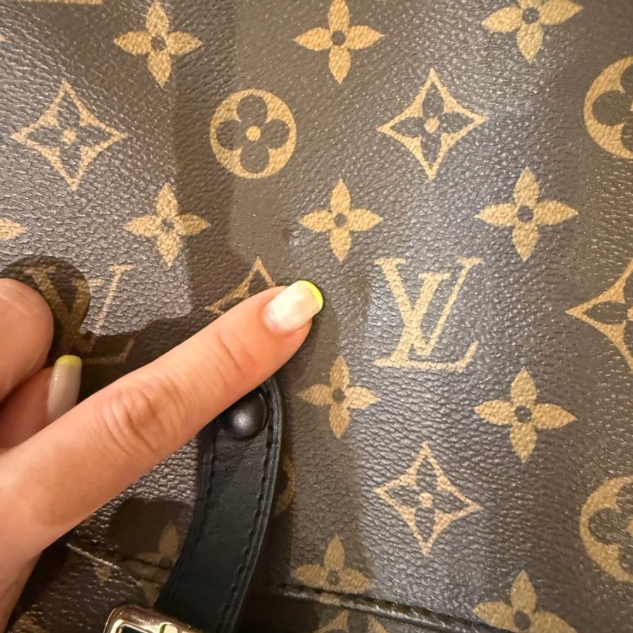 LOUIS VUITTON M41643 斜背包-5