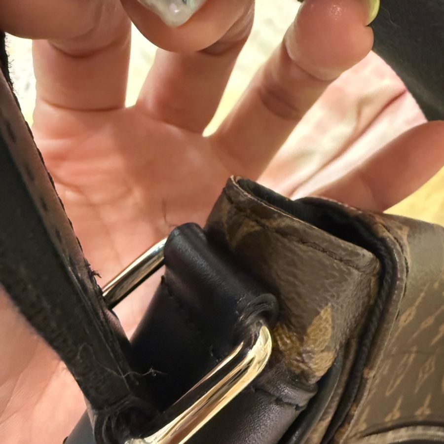 LOUIS VUITTON M41643 斜背包-48