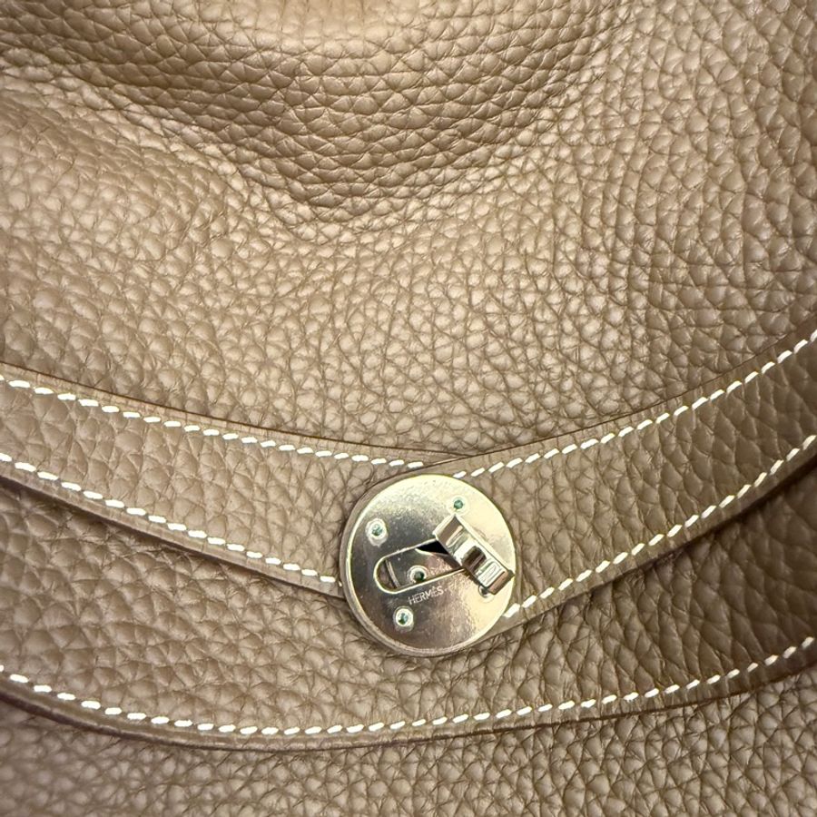Hermes lindy30 大象灰  要買 這尺寸真的不大-16