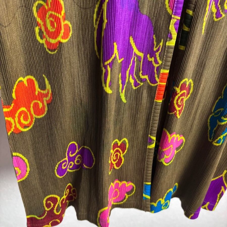絕版收藏 ::三宅一生 Issey Miyake :: Pleats Please PP 鬥牛雲圖樣 秋香色外罩衫 上衣 3號-5