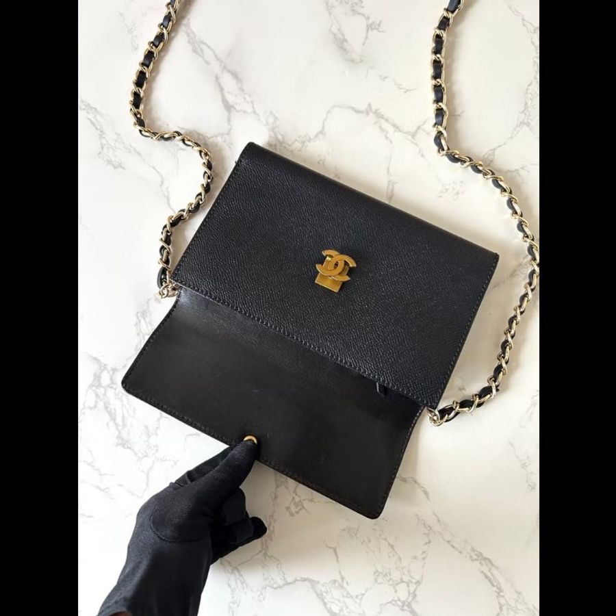 【LA LUNE】稀有中古二手Chanel黑色皮革金扣斜背側孭單肩長夾銀錢包WOC手袋-1