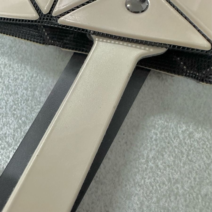 ISSEY MIYAKE 三宅一生 BAOBAO 經典6x6 亮面淡褐粉手提包✨-15