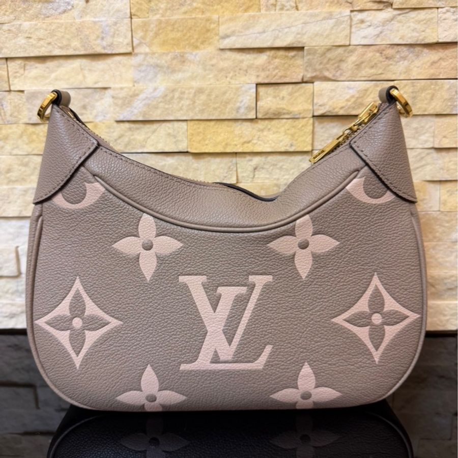 LV M46112 bagatelle大象灰壓花牛角包 手提包 斜背包-5
