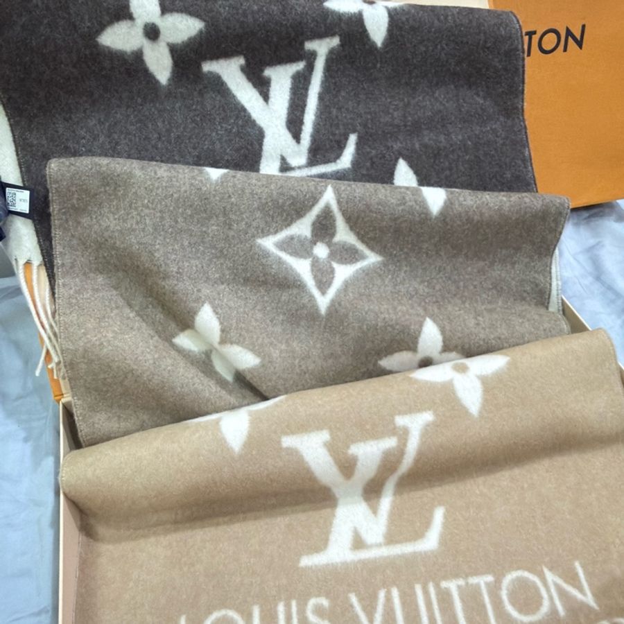 LV Reykjavik Gradient漸變色羊絨圍巾-全新⭐️購於SOGO復興館-6