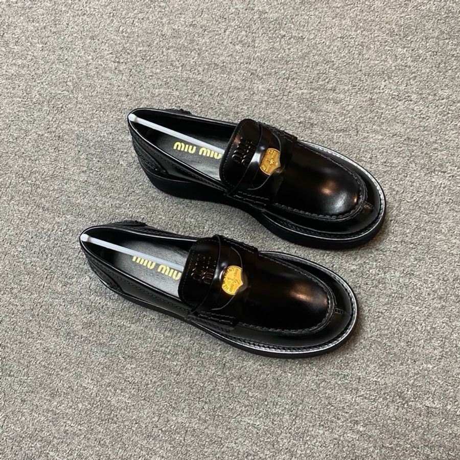 Miu Miu 金幣 樂福鞋#37.5-0