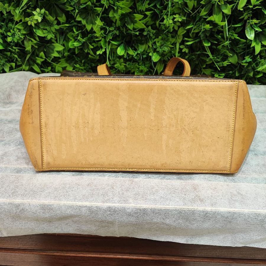 Louis Vuitton Cabas Mezzo-12