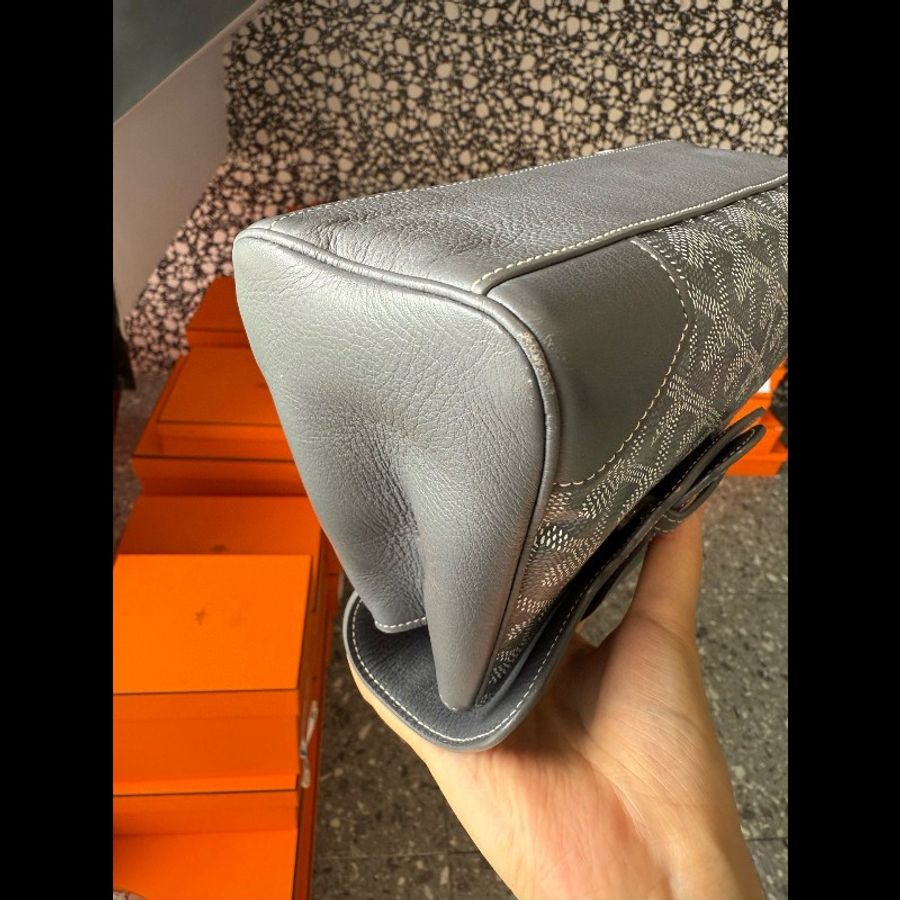Goyard saigon mini
大象灰-4