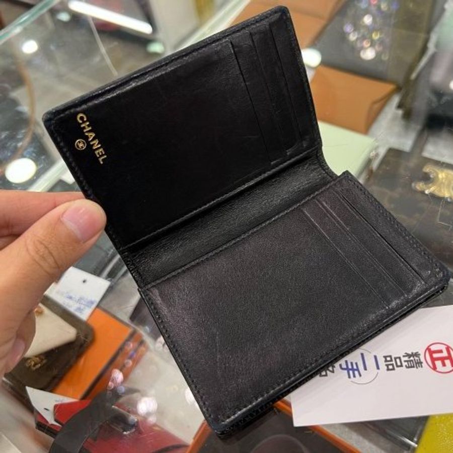 東區正精品㊣CHANEL Vintage 香奈兒黑色牛皮大雙C LOGO對折卡片夾 RZ4119-1