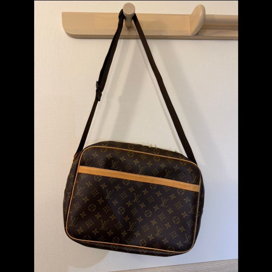 LOUIS VUITTON LV 路易威登 M45252傳統老花帆布 Reporter GM 肩背包(大記者包)-6