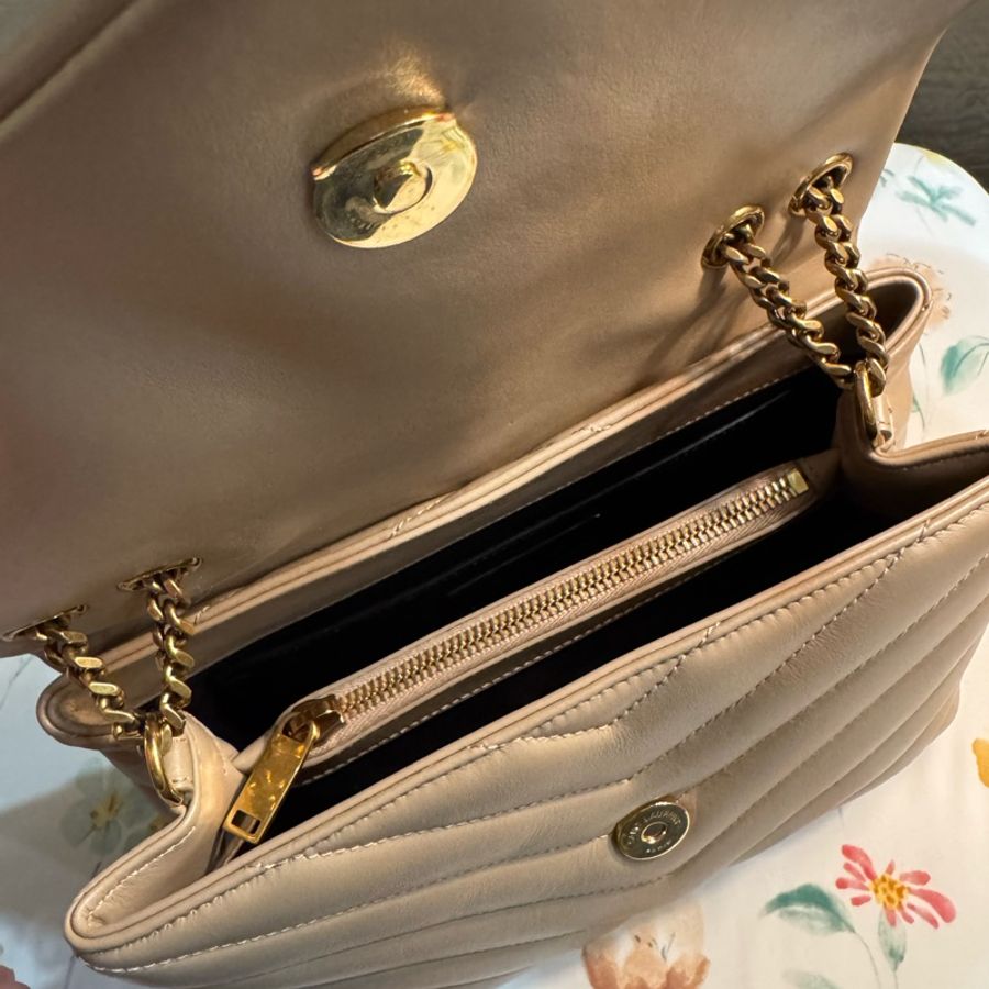 🇫🇷YSL ✨玫瑰奶茶絕美斜背包loulou Small Taupe-4