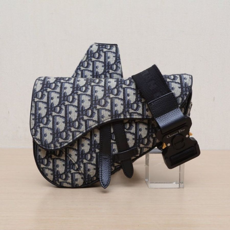 DIOR SADDLE馬鞍胸包迷你21藍色帆布銀扣2021Oblique印花肩背包-1