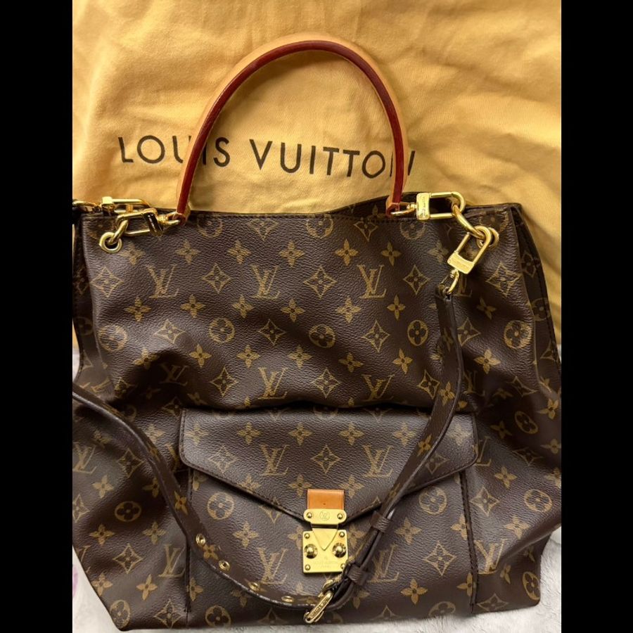 LV metis 泫雅同款hobo傳統老花大肩側包-0
