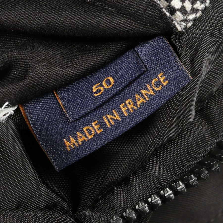 路易威登 (LOUIS VUITTON) 與 NIGO 聯名推出的刺繡 LV 山地飛行員夾克,其他款式 HJB02ERSL,尼龍材質,黑色 U 碼-5
