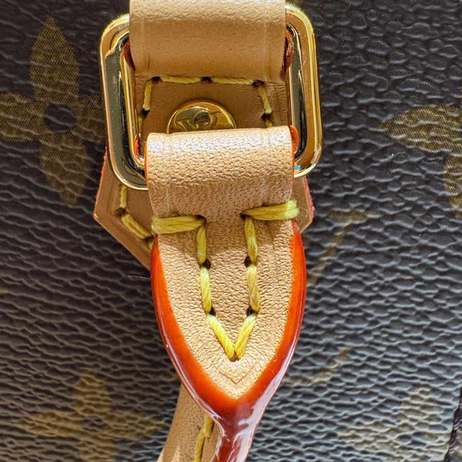 【台中現貨,迷你經典不敗款】Louis Vuitton Petit Sac Plat 老花琴譜包|直立手提斜背兩用|小巧耐裝百搭神器|狀況極新-8