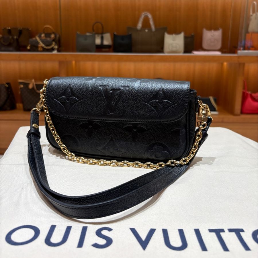 已售出 【鏈條背法百變實搭】Louis Vuitton Ivy WOC 法棍鏈包 黑色壓紋牛皮|斜背/肩背/手拿三用|台中市北區現貨-6