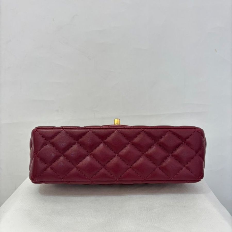 CHANEL棗紅色羊皮仿舊金鍊COCO Handle 23-4