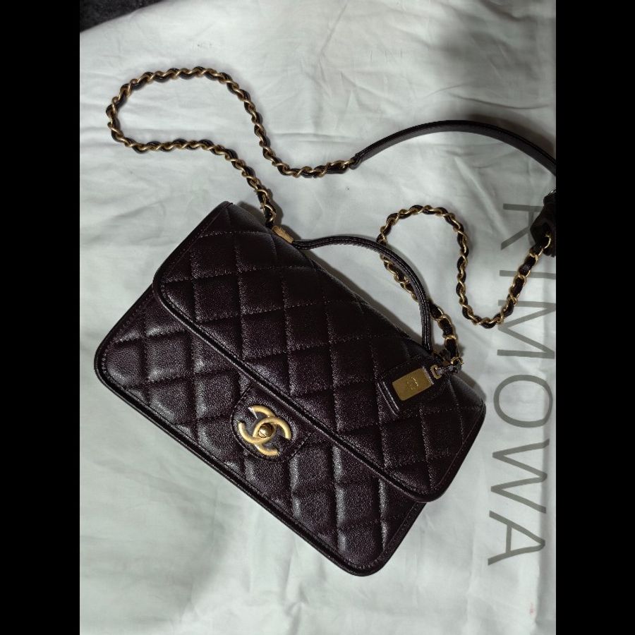 CHANEL 香奈兒 深棕色 牛皮 郵差包 金扣 軍牌 coco handle-0