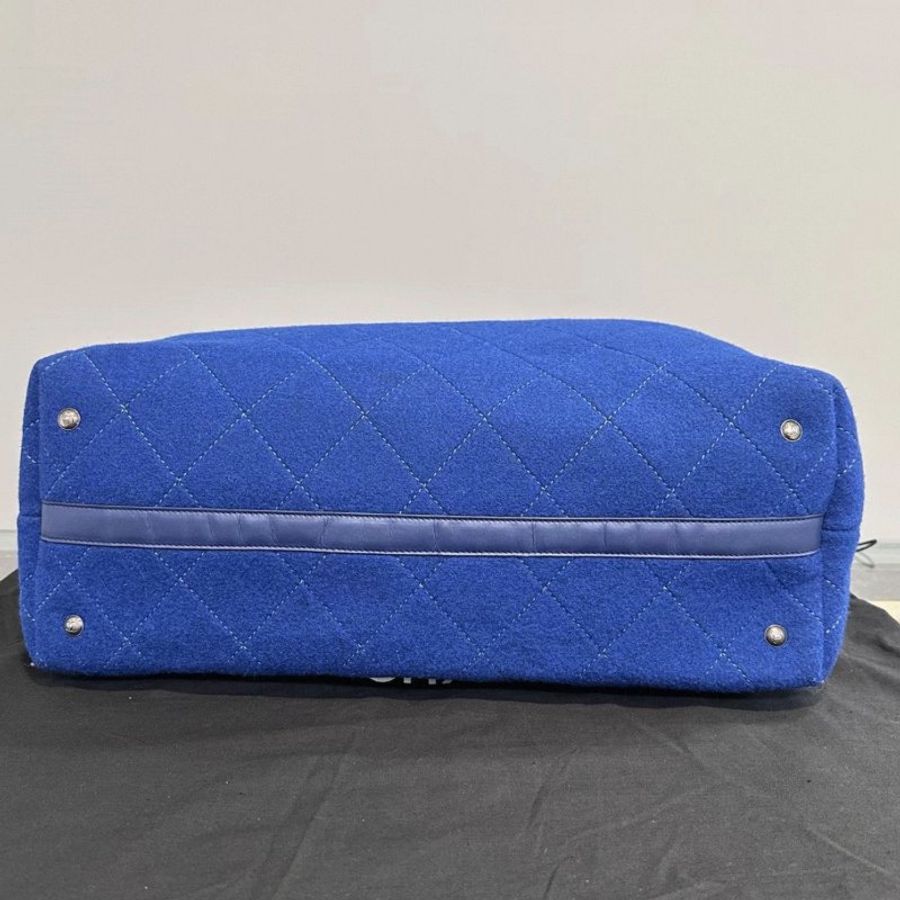 CHANEL藍色毛氈large shopping 手提肩背托特包44*31*17 9新 配件塵袋-3