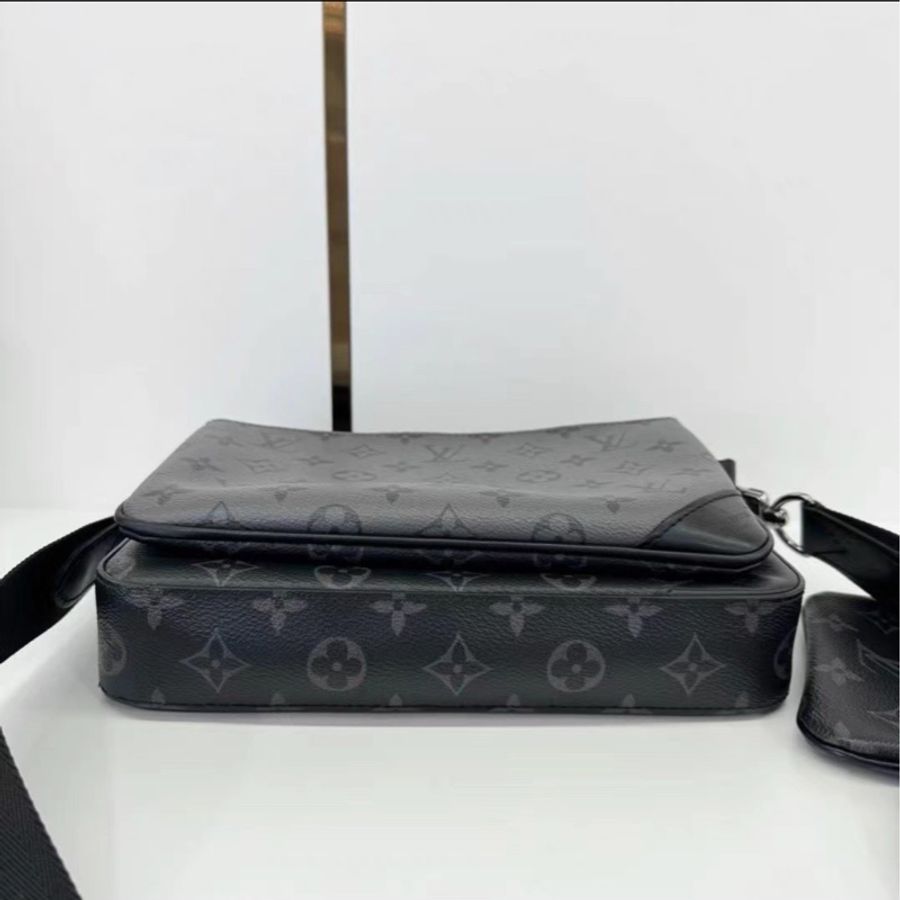 帥氣兼實用🕶️Lv路易威登黑武士三合一郵差包斜挎單肩包-7