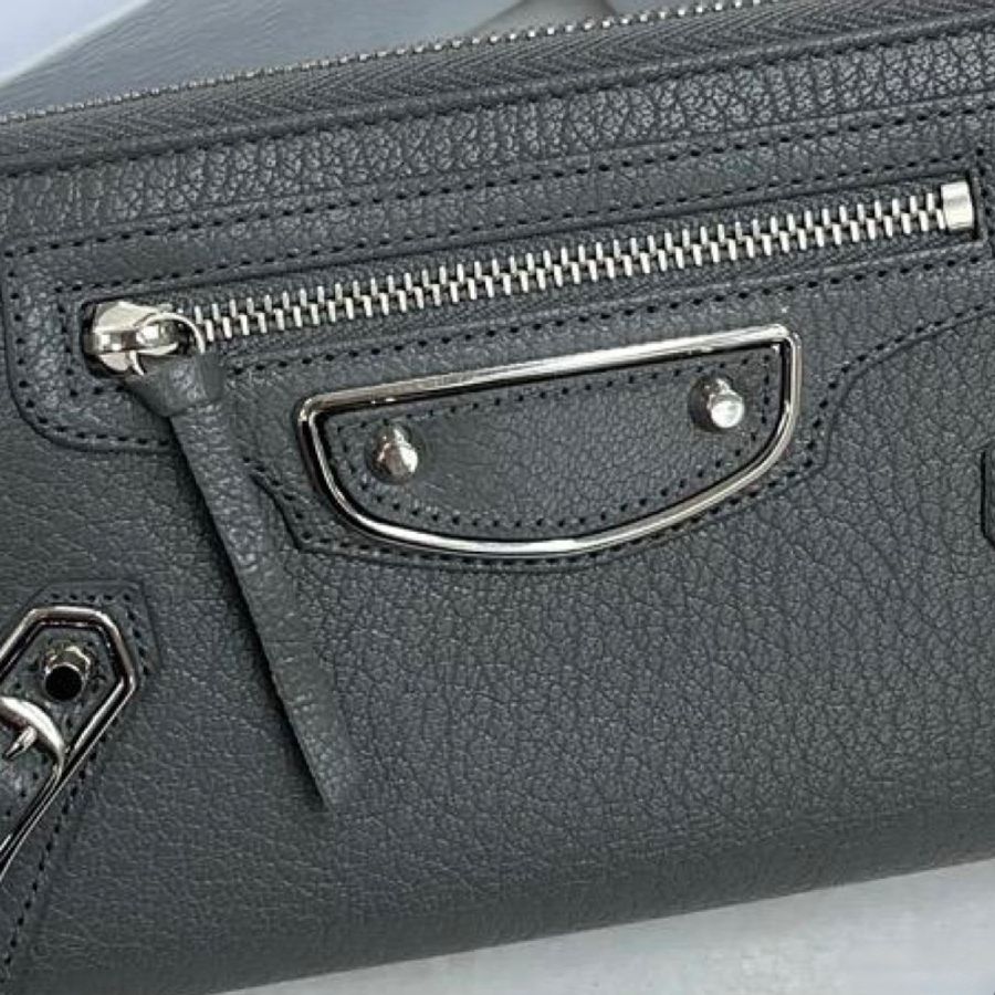 Balenciaga long wallet-3