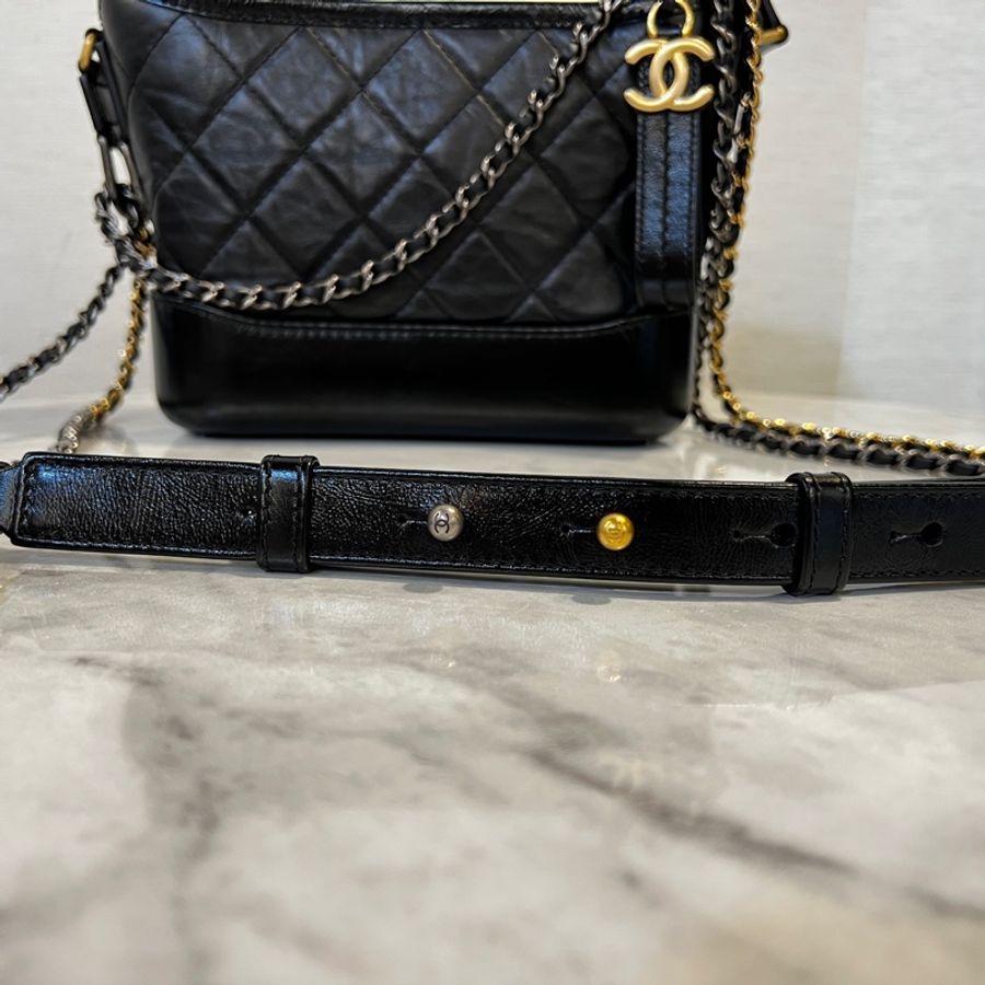 Chanel 黑牛皮菱格霧金釦四色鏈小號肩斜背包-12