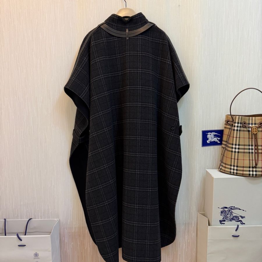 BURBERRY英國雙面格紋披肩斗篷M/L-5