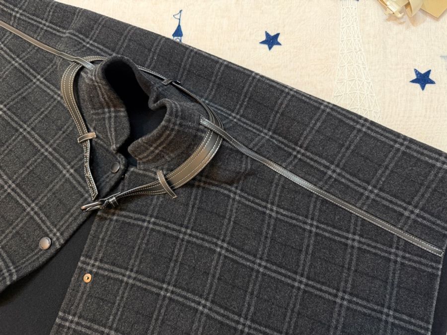 BURBERRY英國雙面格紋披肩斗篷M/L-11