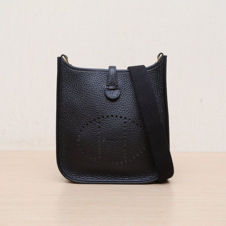 HERMES EvelyneMini1689黑色TC皮W刻金扣肩背包-1