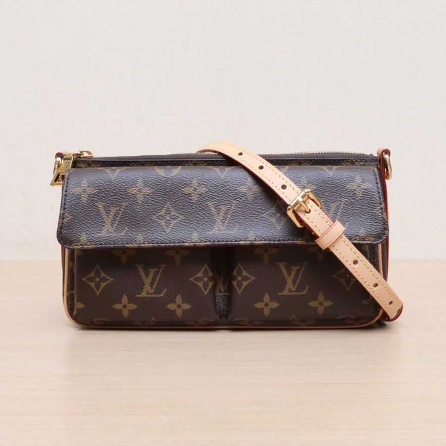 LOUIS VUITTON VIVACITÈ駱駝手袋老花PVC金扣晶片肩背包-1