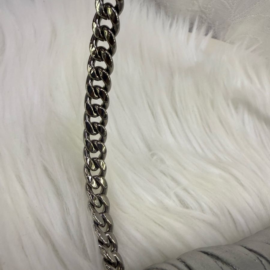 Miu Miu Matelass shoulder Bag-16