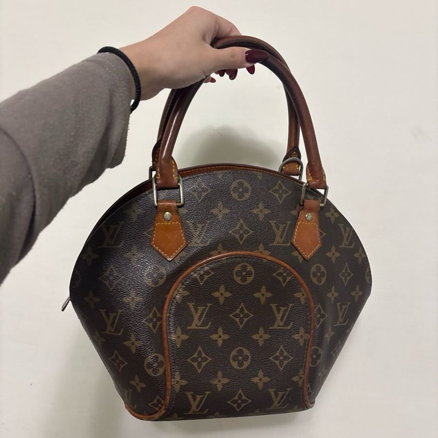LV M51127-7