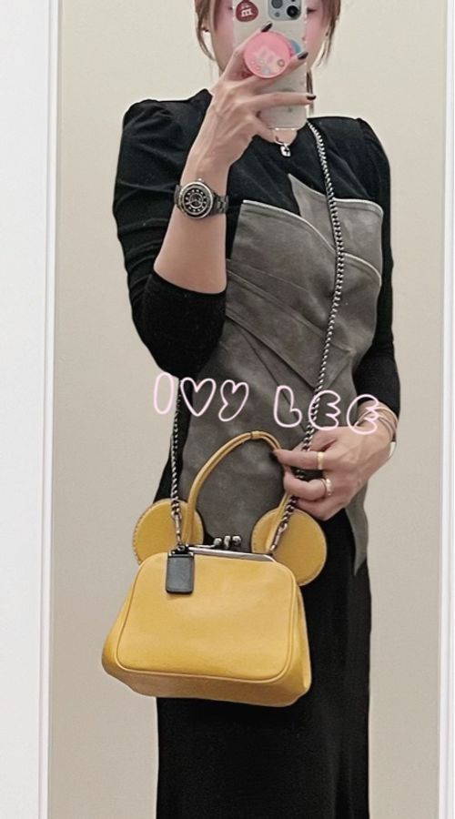 COACH Disney 聯名 黃色 皮革 米奇 米妮 手提包 斜背包 正品 二手精品-25
