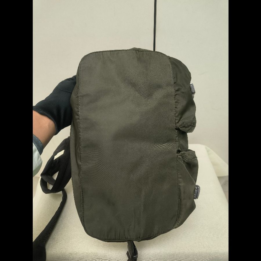 【8成新】㊣✨PRADA✨普拉達 綠色 帆布 皮革 口袋 中型 後背包 /二手包/二手精品🌳二手樹屋🌳-5